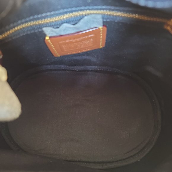 COACH Field Bucket Bag in Signature Jacquard & Leather–Navy Midnight Navy ⭐ - Picture 12 of 16